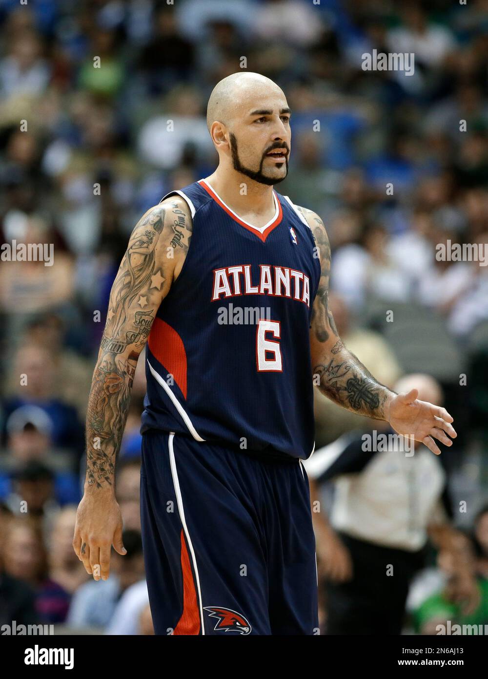 NBA playoffs preview: Knicks vs. Pacers - Los Angeles Times, image size:1000x1390