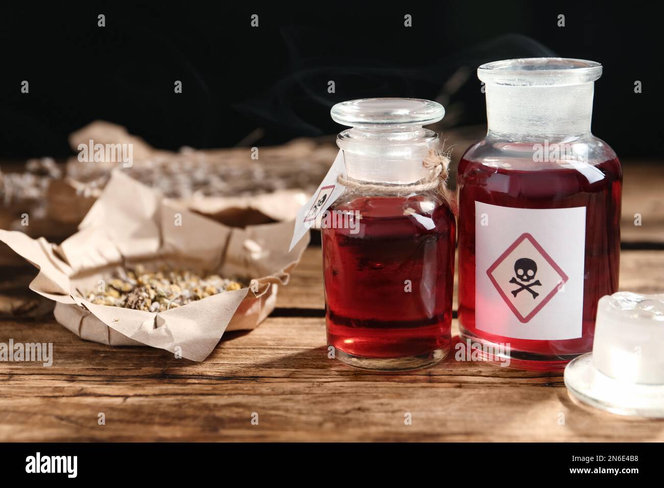 Murder red glass text hi-res stock photography and images - Alamy