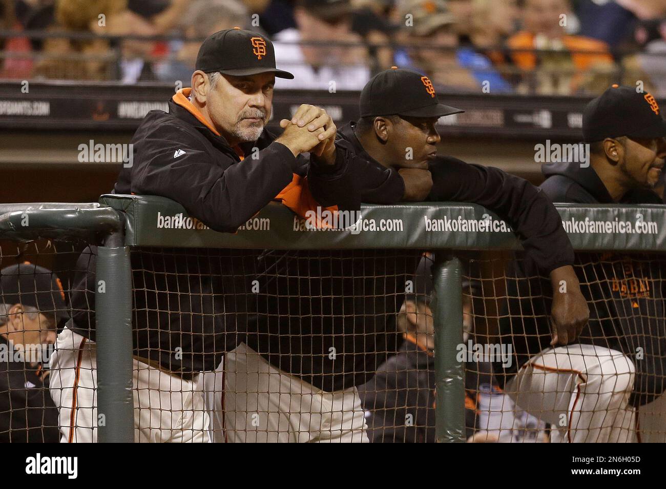 San Francisco Giants manager Bruce Bochy, left, and hitting coach