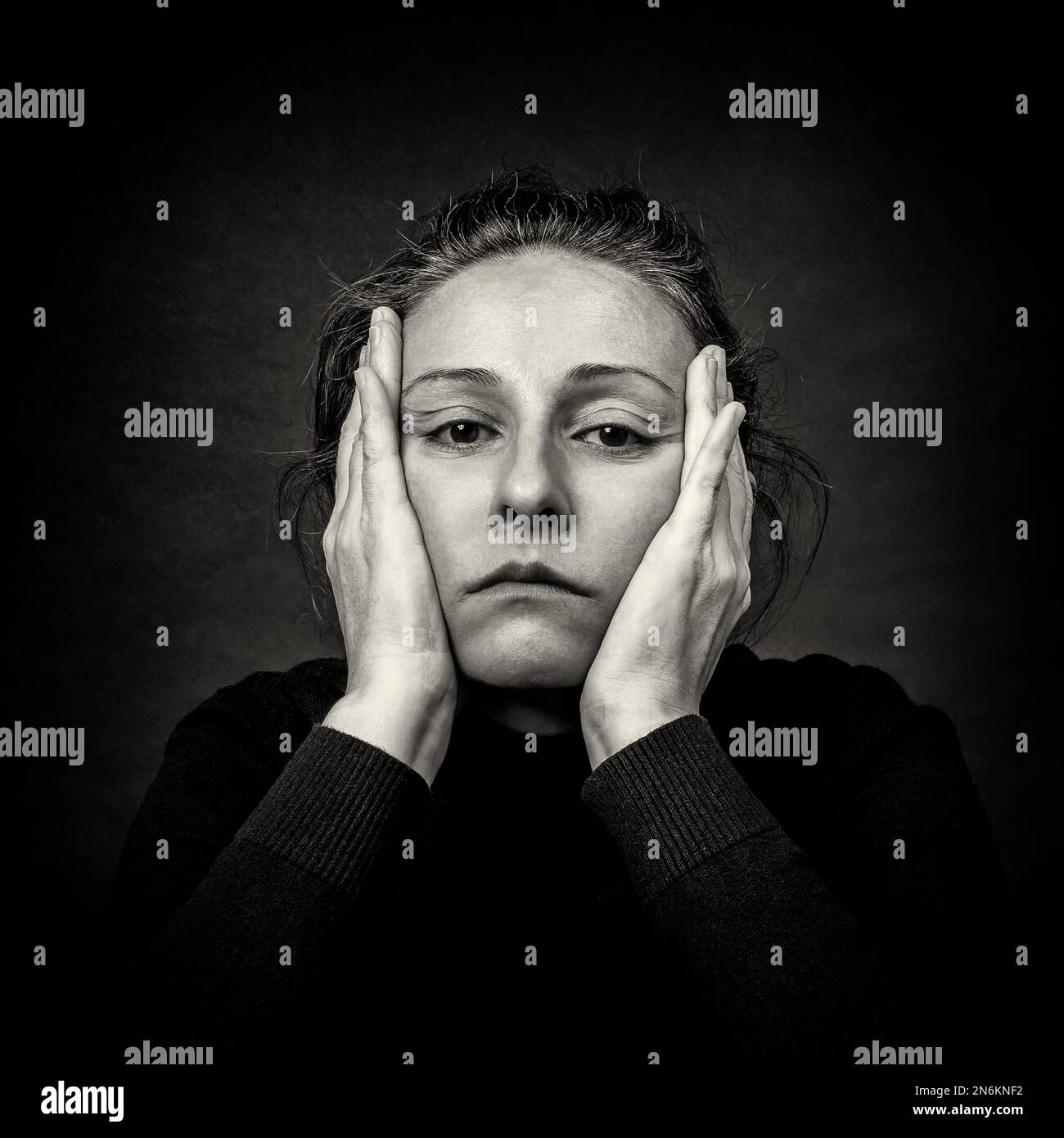 Senior domestic violence hi-res stock photography and images - Alamy