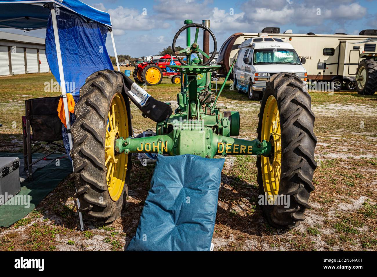 1937 john deere model a tractor hi-res stock photography and
