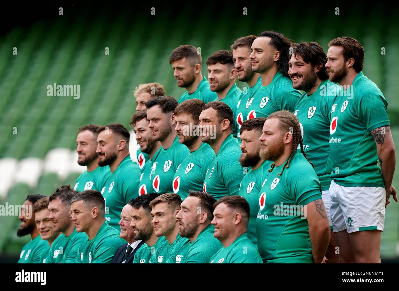 Ireland players pose for a team photo during the Captain's Run training
