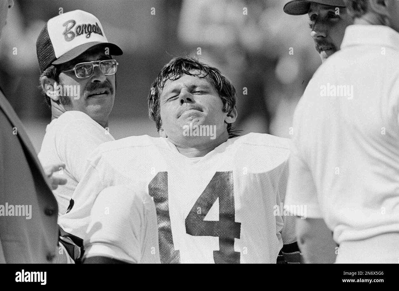 Cincinnati Bengals quarterback Ken Anderson's face shows the pain as he
