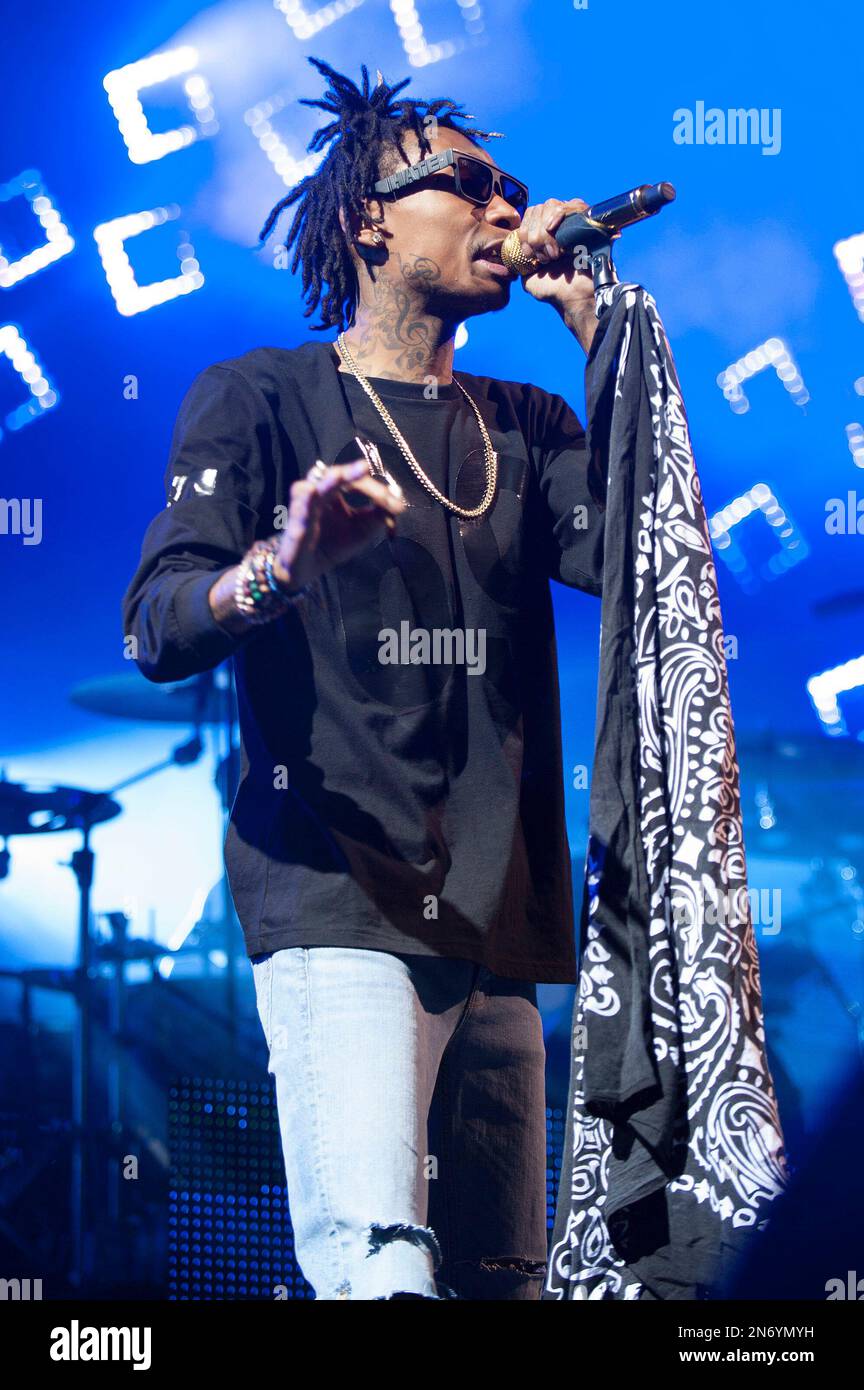 Rapper Wiz Khalifa performs during the Under the Influence of Music(07)