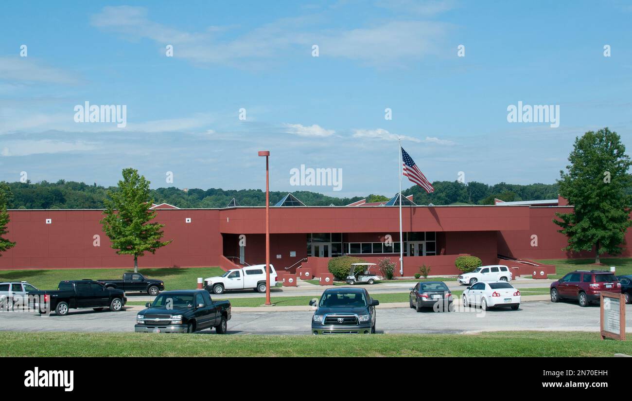 The Federal Correctional Institution in Ashland, Ky., is shown Tuesday