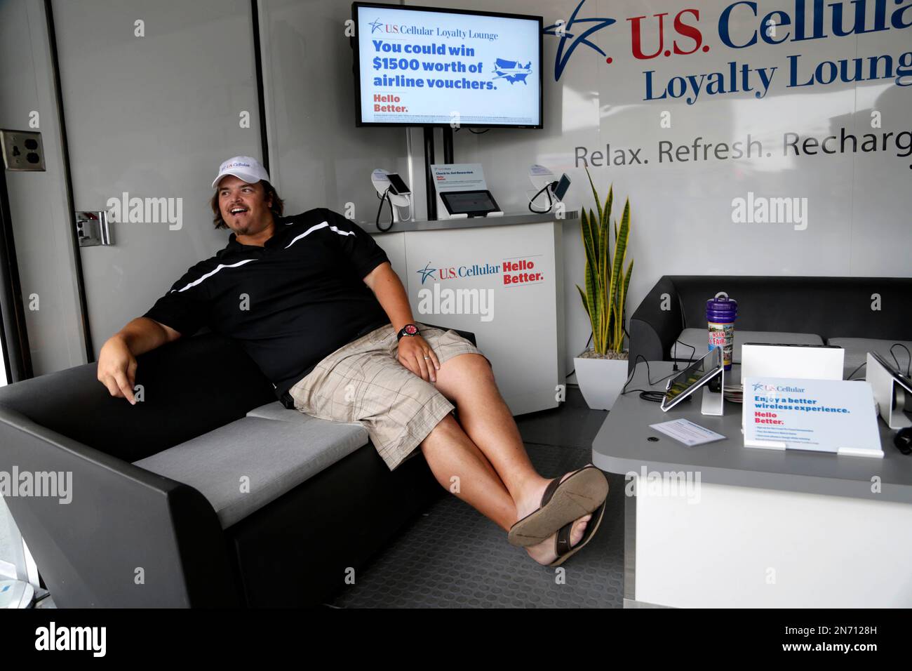 IMAGE DISTRIBUTED FOR U.S. CELLULAR Wisconsin Badger, Green Bay