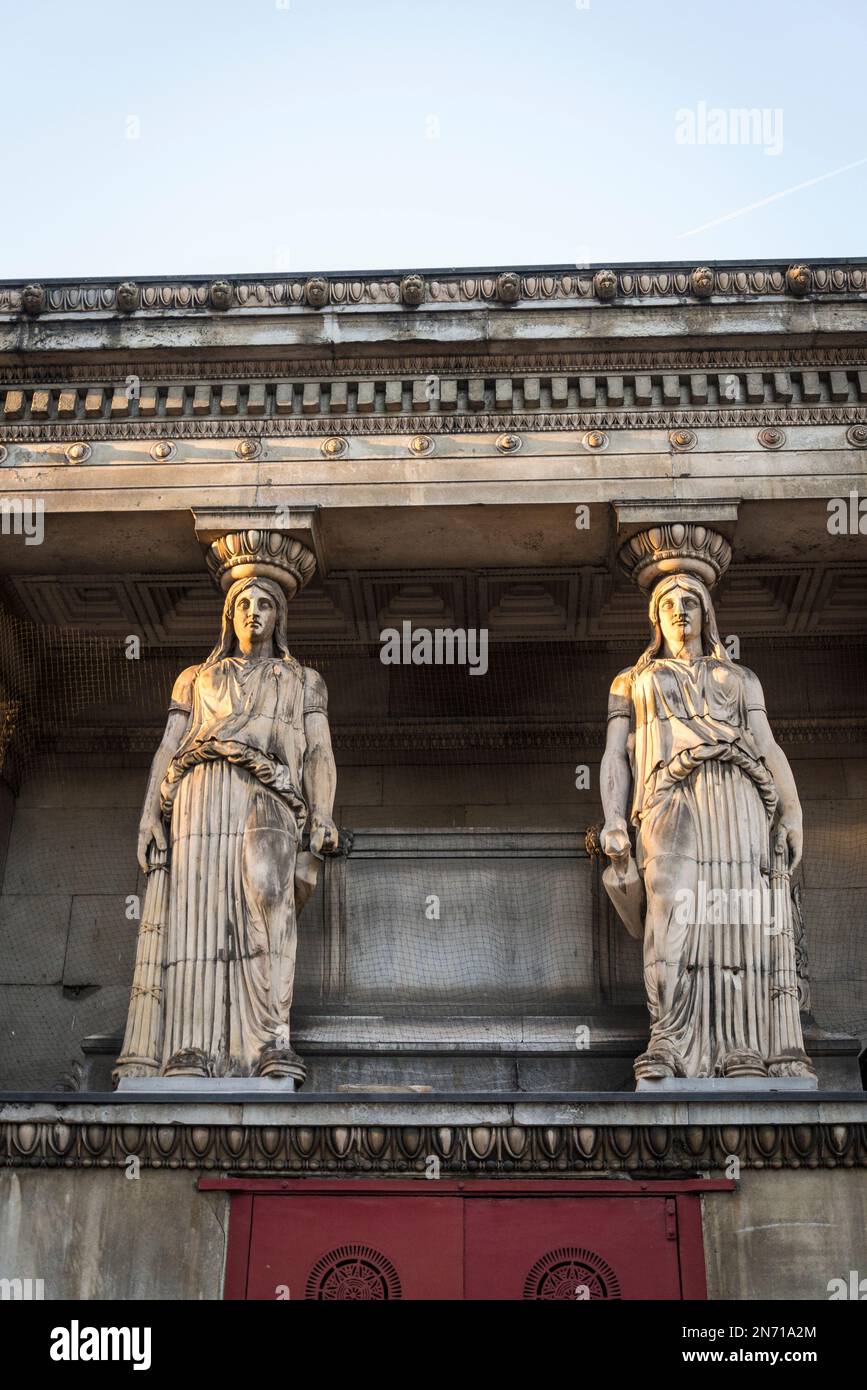 Caryatids at St Pancras Church, a Greek Revival church in St Pancras, built in 1819–22 to the designs of William and Henry William Inwood, London, Eng Stock Photo
