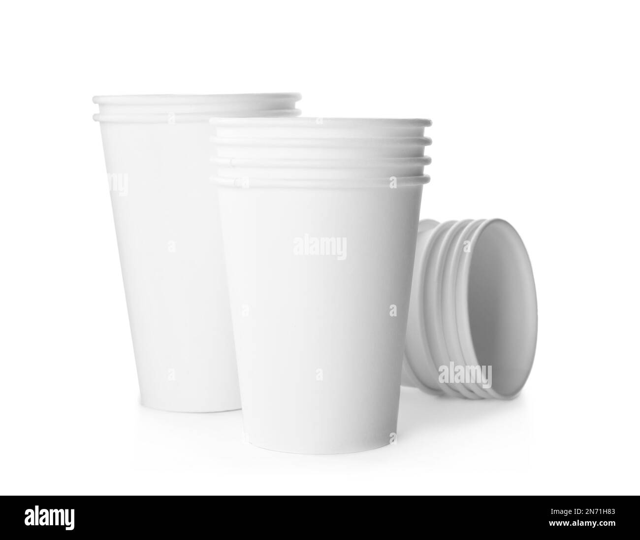 Simple clean paper coffee cups isolated on white Stock Photo - Alamy