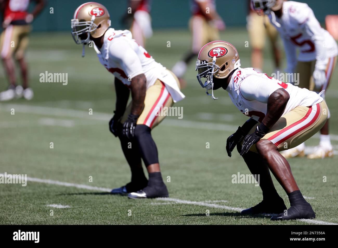 NaVarro Bowman and Patrick Willis Conversation, image size:1300x956