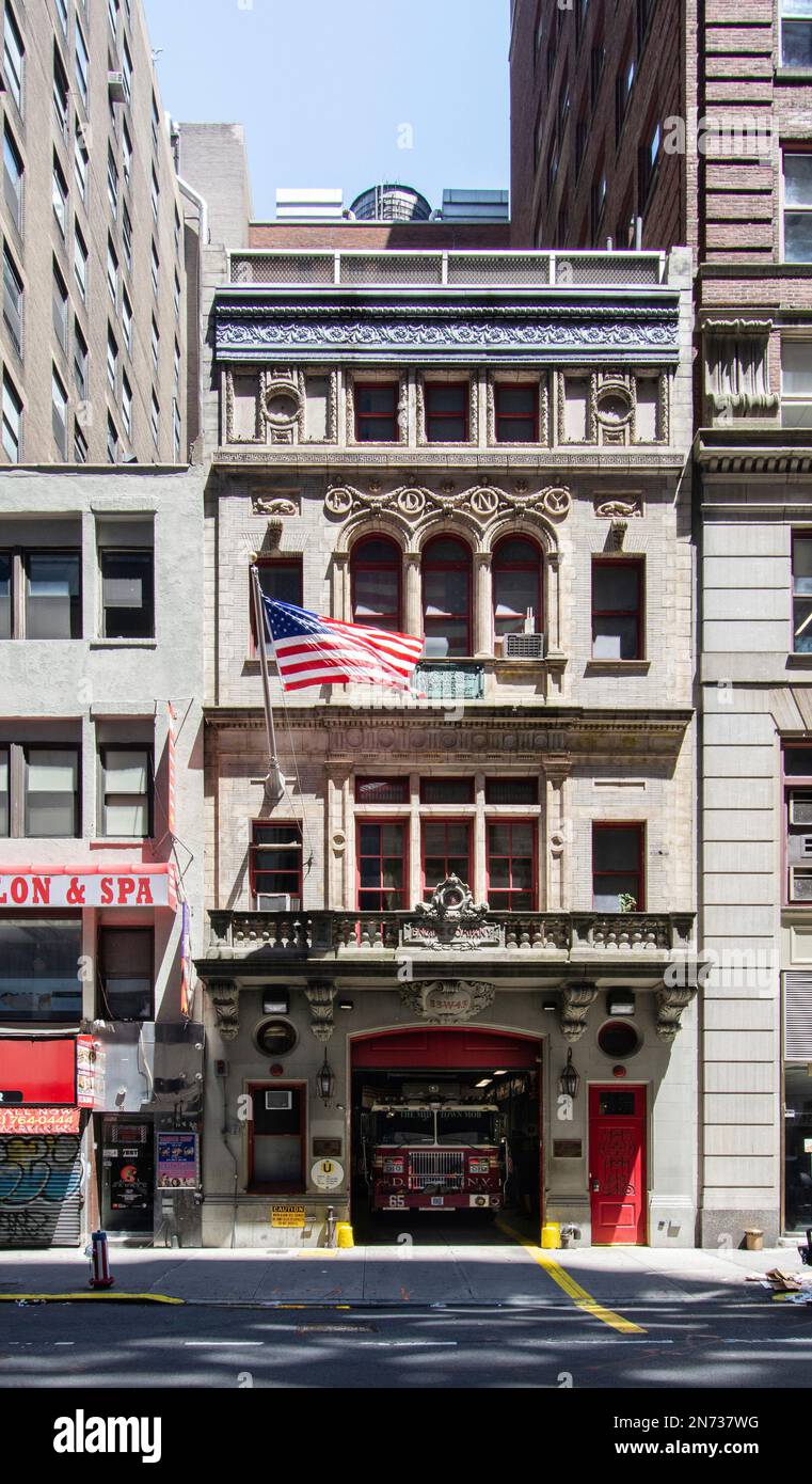 New York City, USA. A fire station of the FDNY in 43rd Street in Manhattan Stock Photo