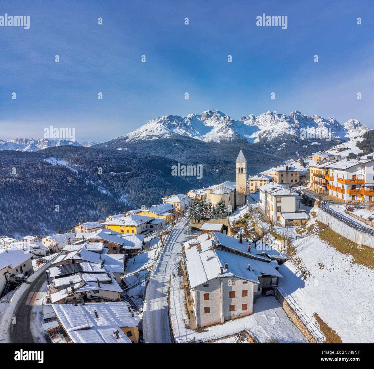 Italy, Veneto, province of Belluno, San Nicolo di Comelico, the alpine village of Costa in winter, Dolomites Stock Photo