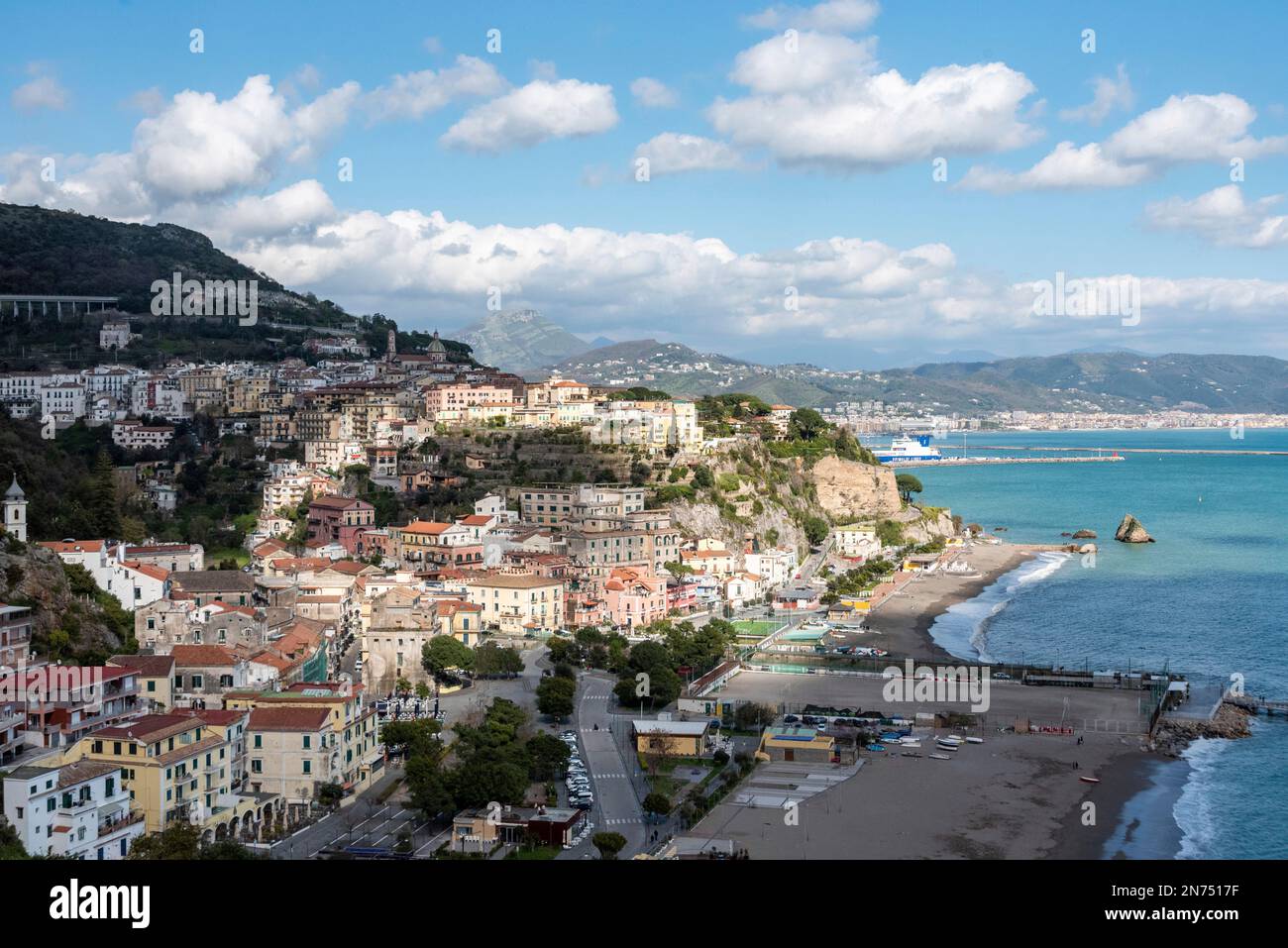 Vietri sul mare beach hi-res stock photography and images - Alamy