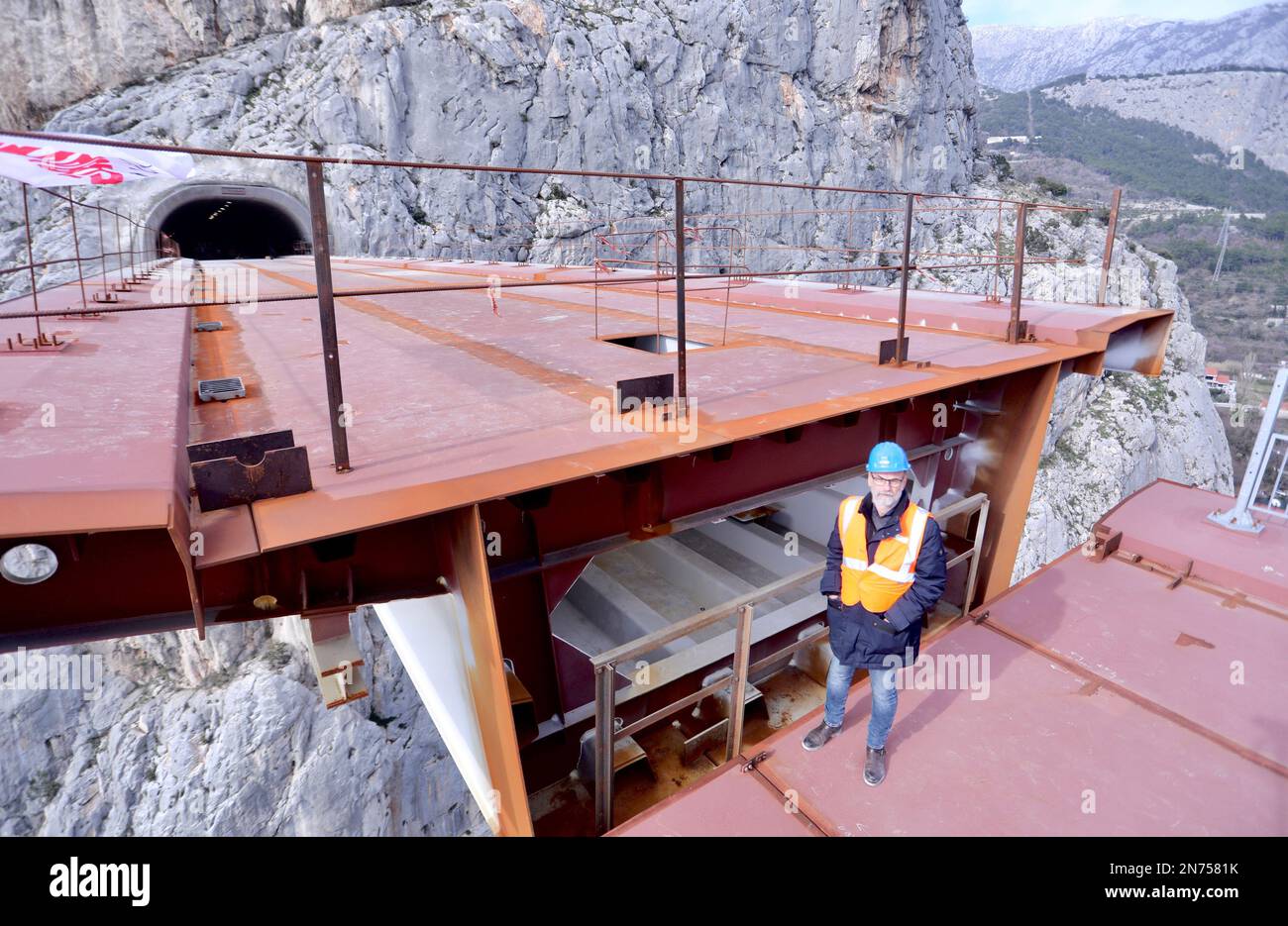 Photo taken on February 10, 2023 shows the final phase of connecting the bridge over the Cetina river at 70 meters above sea level, in Omis, Croatia. The Omis bypass is one of the largest infrastructure projects in the Split-Dalmatia County and is valued at €24m. Bypass include two tunnels, Komorjak more than 600 meters long and Omis more than 500 meters long, and a bridge across the Cetina river with a length of 216 meters. Photo: Ivo Cagalj/PIXSELL Stock Photo