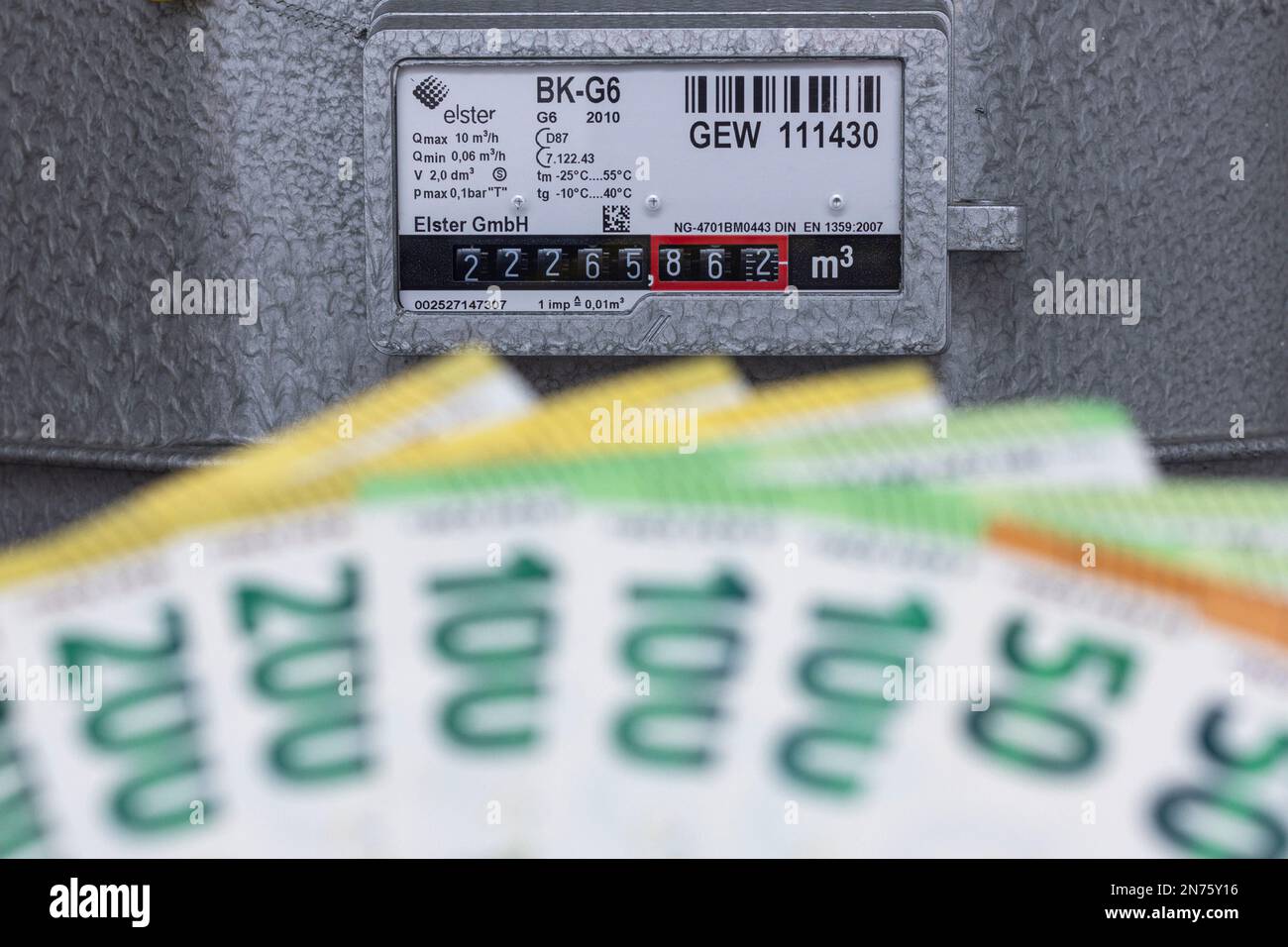 Gas meter in the basement, meter reading, gas consumption, reading
