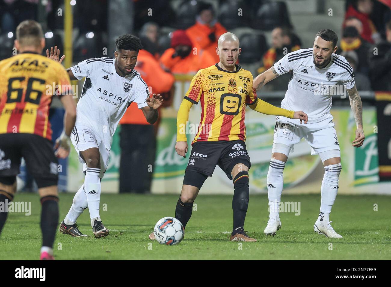 Mechelen's Geoffry Hairemans and Eupen's Jason Davidson fight for the ball during a soccer match between KAS Eupen and KV Mechelen, Friday 10 February 2023 in Eupen, on day 25 of the 2022-2023 'Jupiler Pro League' first division of the Belgian championship. BELGA PHOTO BRUNO FAHY Stock Photo