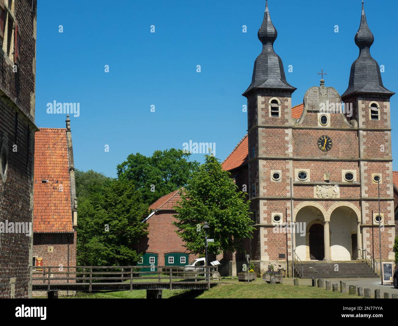 Raesfeld the castle of Raesfeld in germany Stock Photo - Alamy