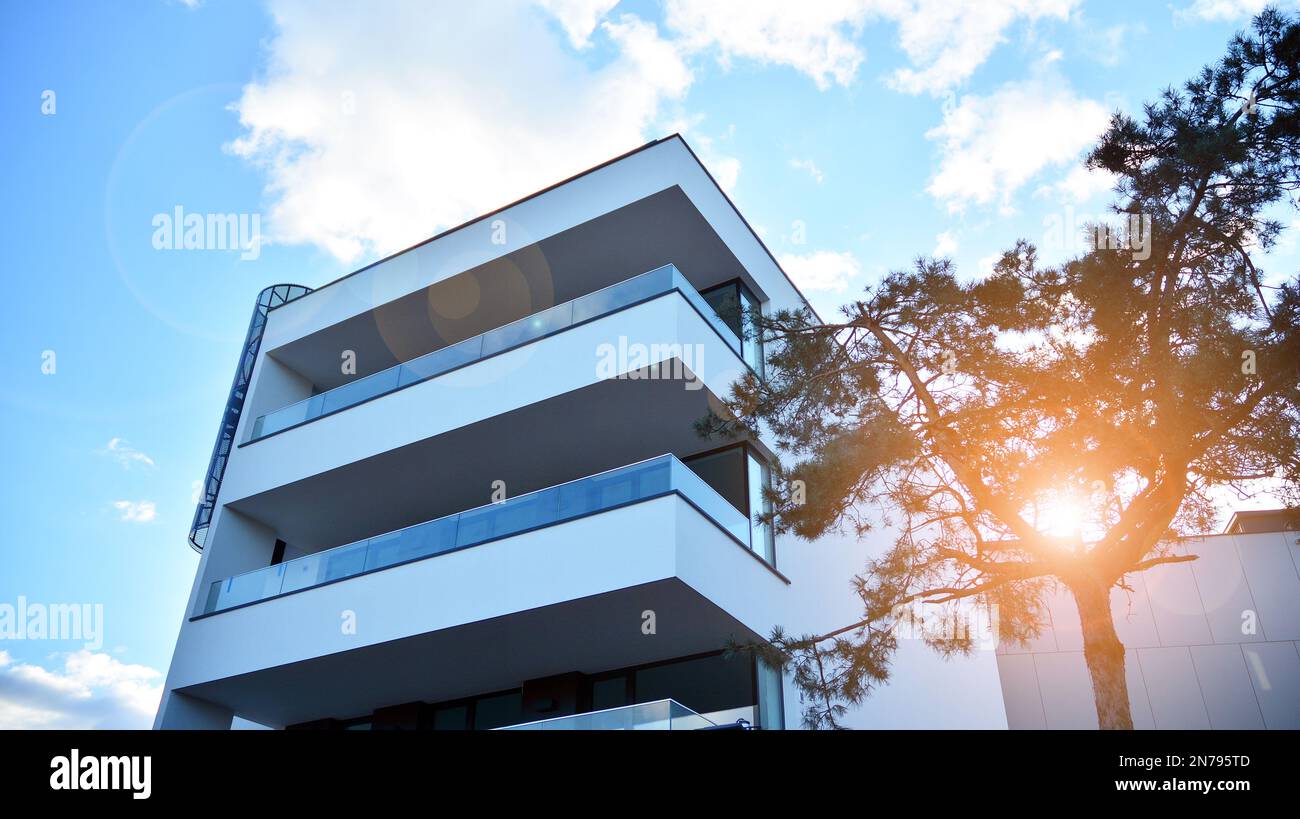 Image showcasing Reserve at Green Luxury Apartments in Akron | HotPads