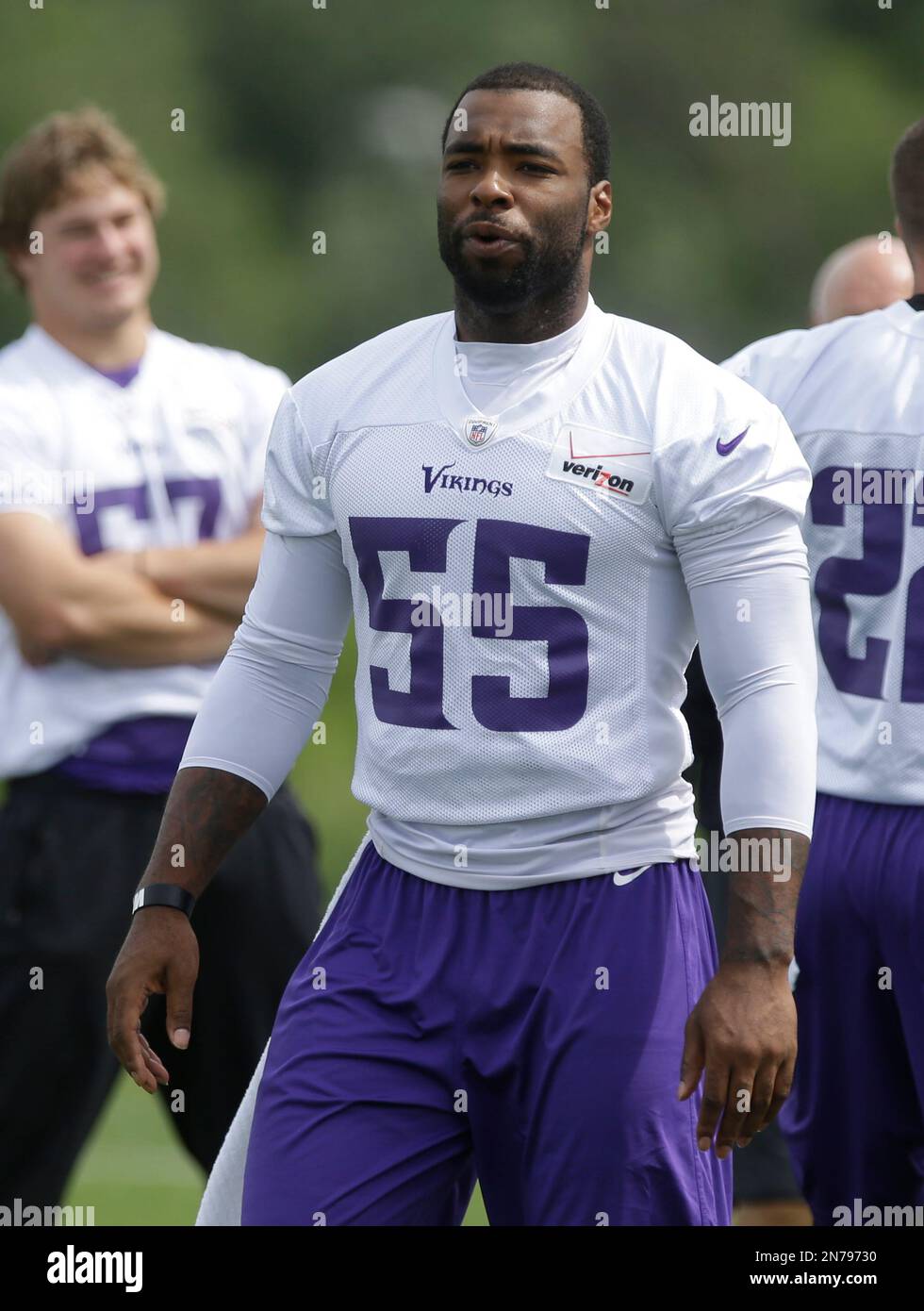 Minnesota Vikings re-sign linebacker Marvin Mitchell – Twin Cities