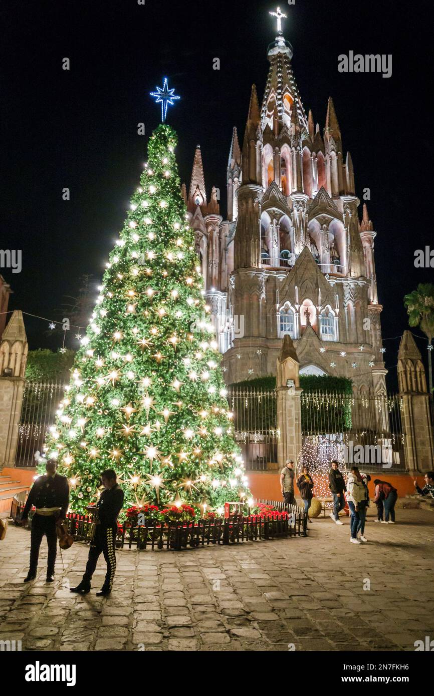 San Miguel de Allende Guanajuato Mexico,Historico Central historic center Zona Centro,Jardin Allende plaza principal,night nightlife,Christmas tree,Pa Stock Photo