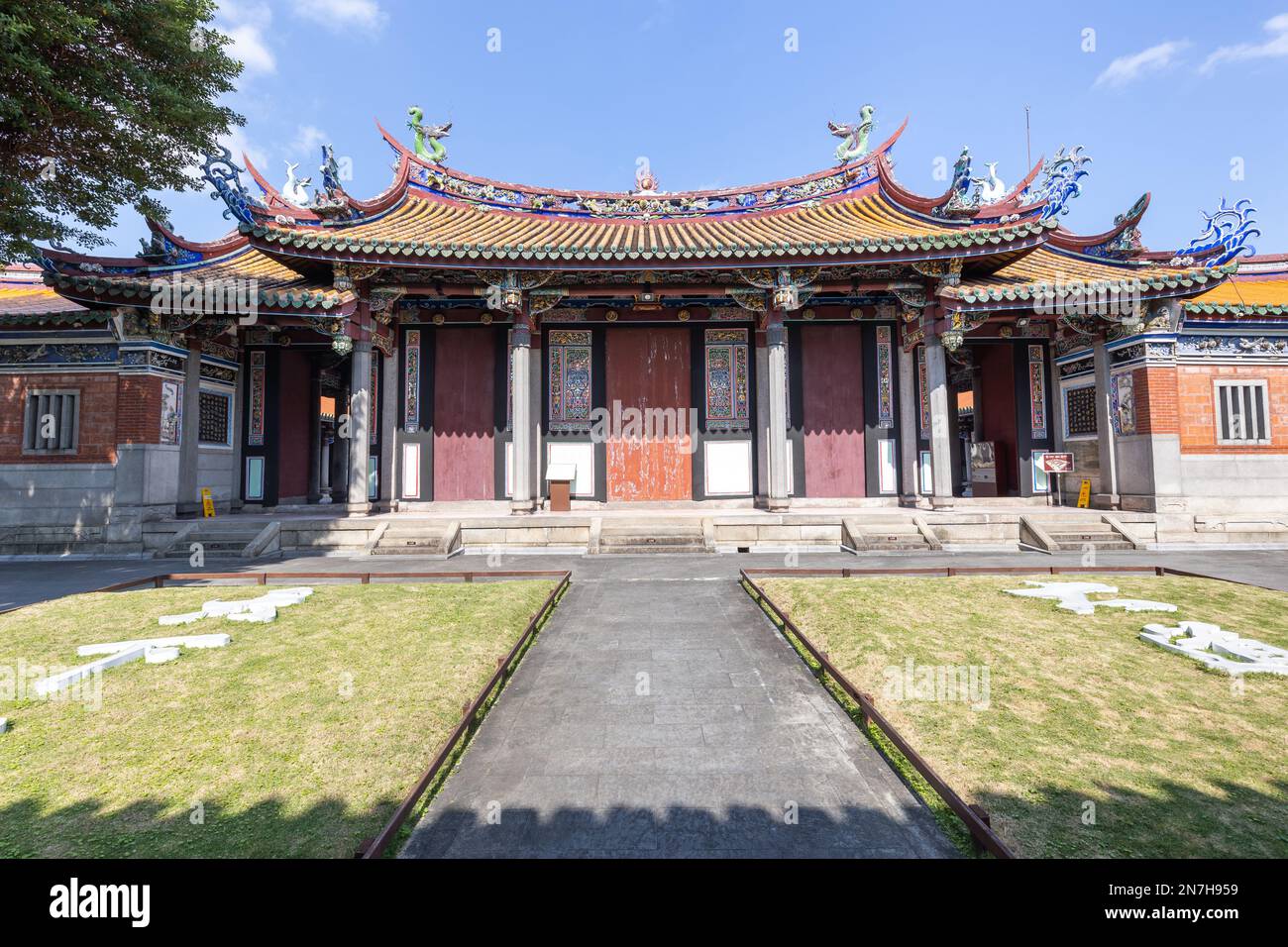 Gate leading to the inner temple yard at the Confucius Temple in Taipei, Taiwan. Stock Photo