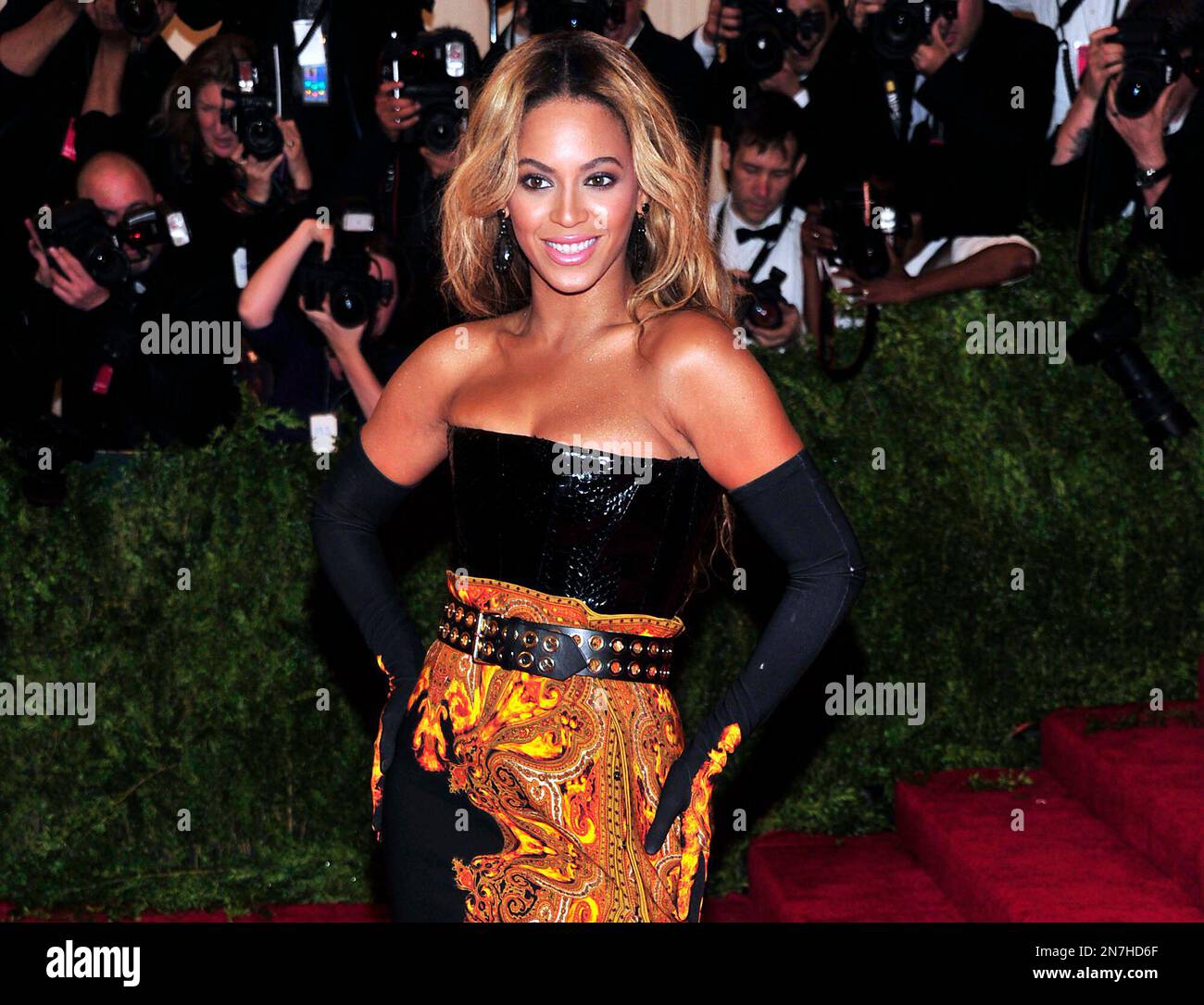 Beyonce attends The Metropolitan Museum of Art's Costume Institute ...