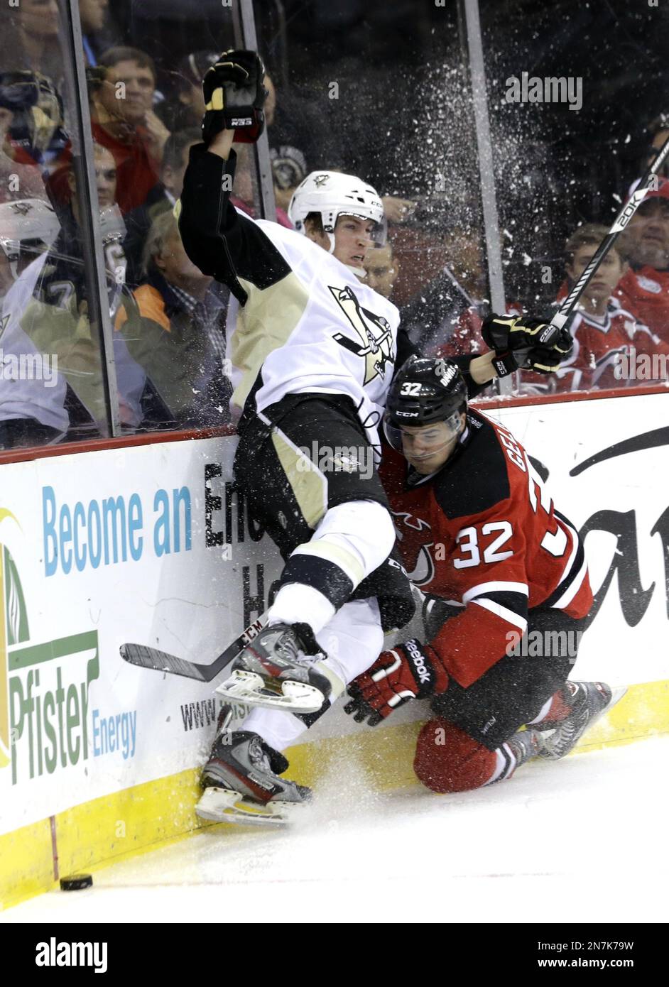 Beau bennett new jersey devils top