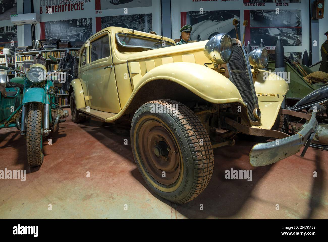 ZELENOGORSK, RUSSIA - JANUARY 27, 2023: German retro car Hanomag Rekord Diesel Typ D (1938) close-up. Exhibit of the Museum of retro cars 'Horsepower' Stock Photo