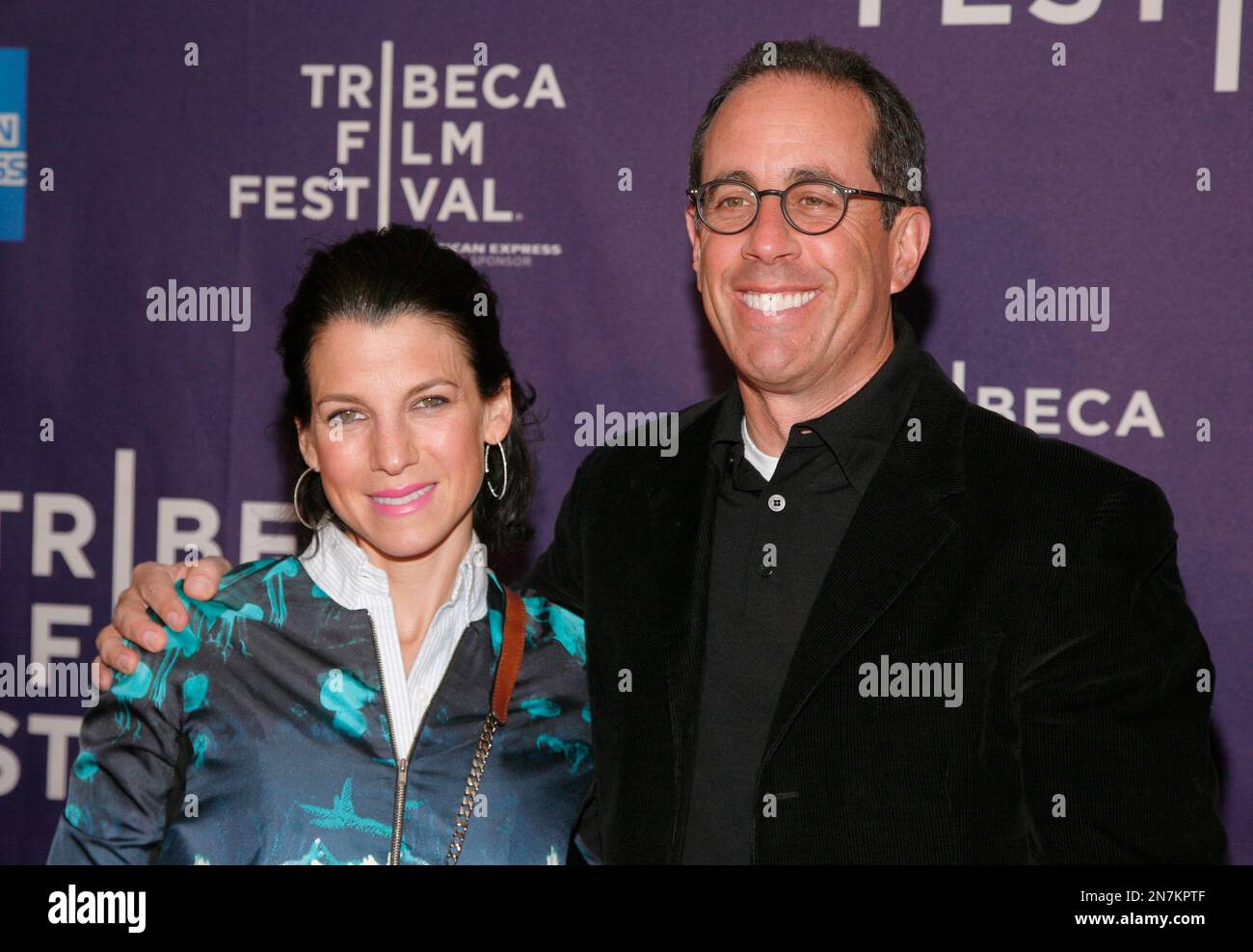 Comedian Jerry Seinfeld, right, and his wife Jessica Seinfeld, attend the  \, image size:1300x988