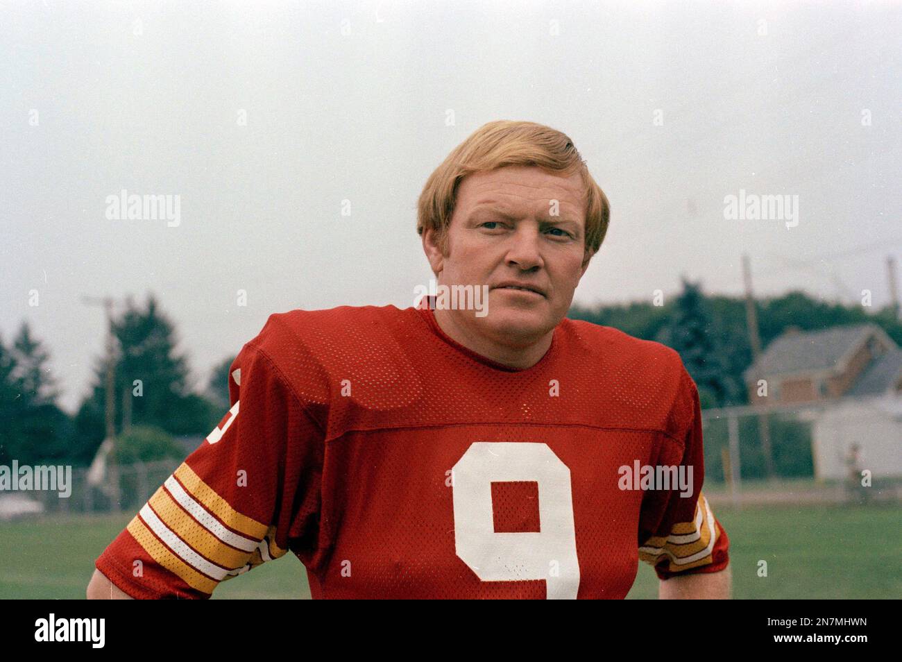 October 13, 1974 - Washington, District of Columbia, United States of  America - Washington Redskins quarterback Sonny Jurgensen (9) looks for a  receiver during the game against the Miami Dolphins at RFK