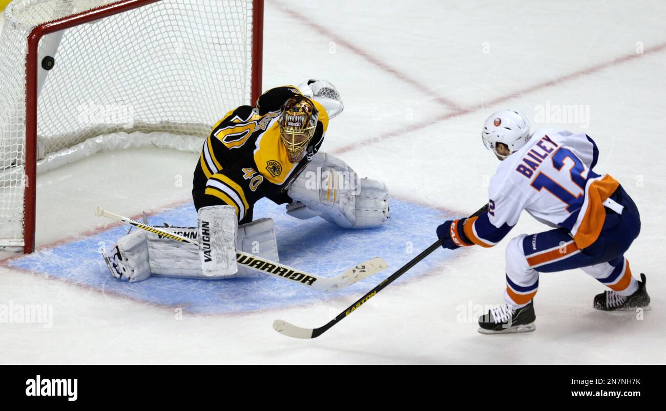 New York Islanders center Josh Bailey (12) shoots against Boston Bruins ...