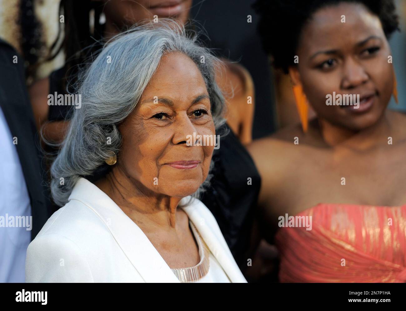 Rachel Robinson makes guest appearance at Dodger Stadium – Daily News