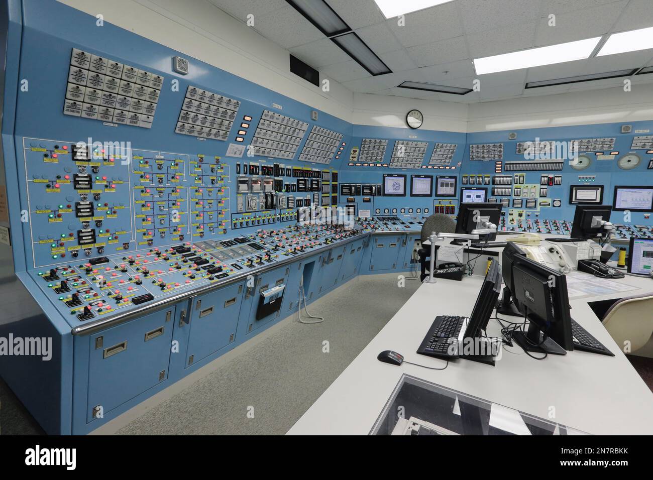 The simulator of the Fort Calhoun nuclear power plant in Blair, Neb., is  seen during a media tour Tuesday, March 26, 2013. The power plant has been  idle since April 2011 because