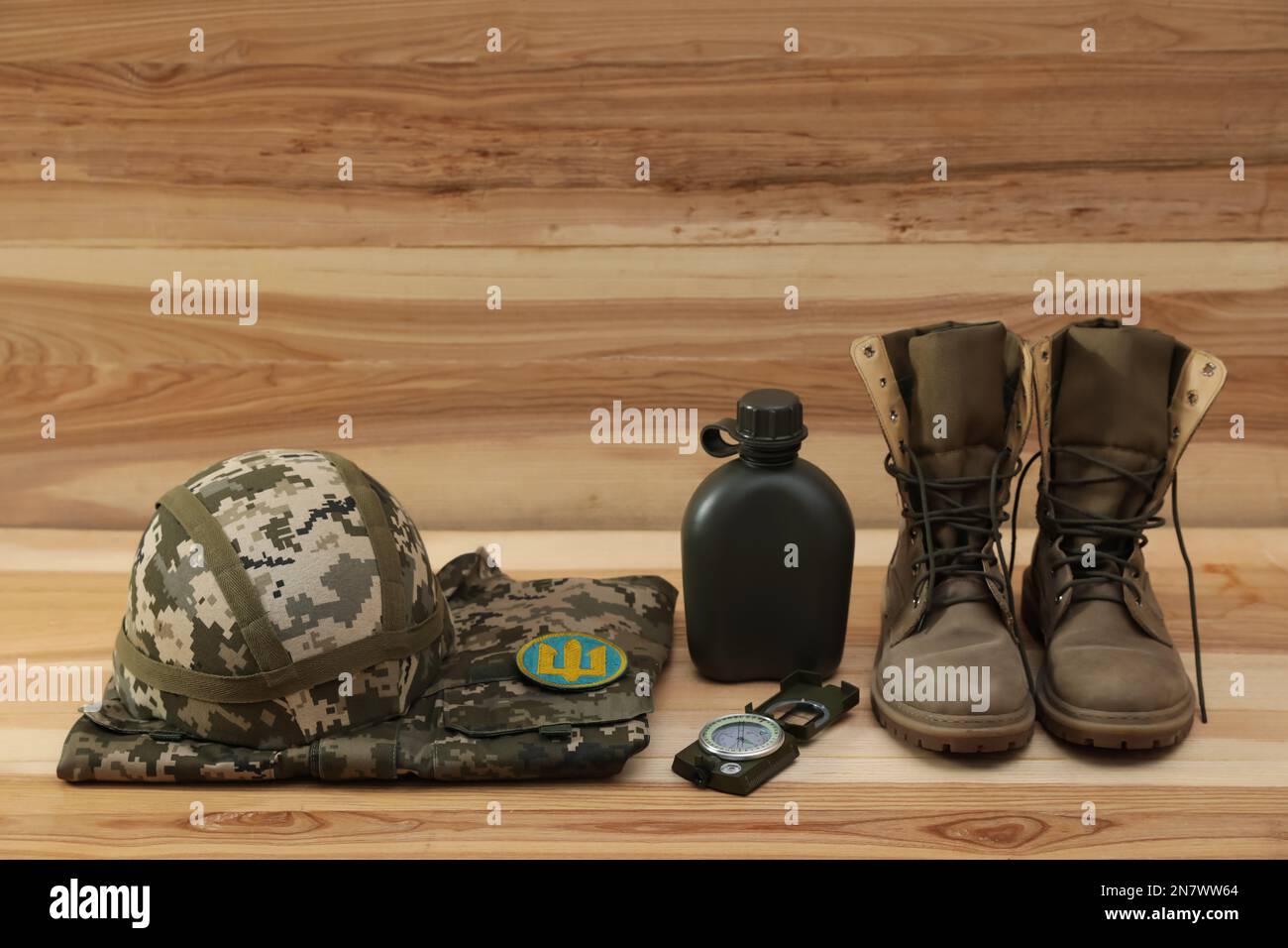 Military tactical gear hires stock photography and images Alamy