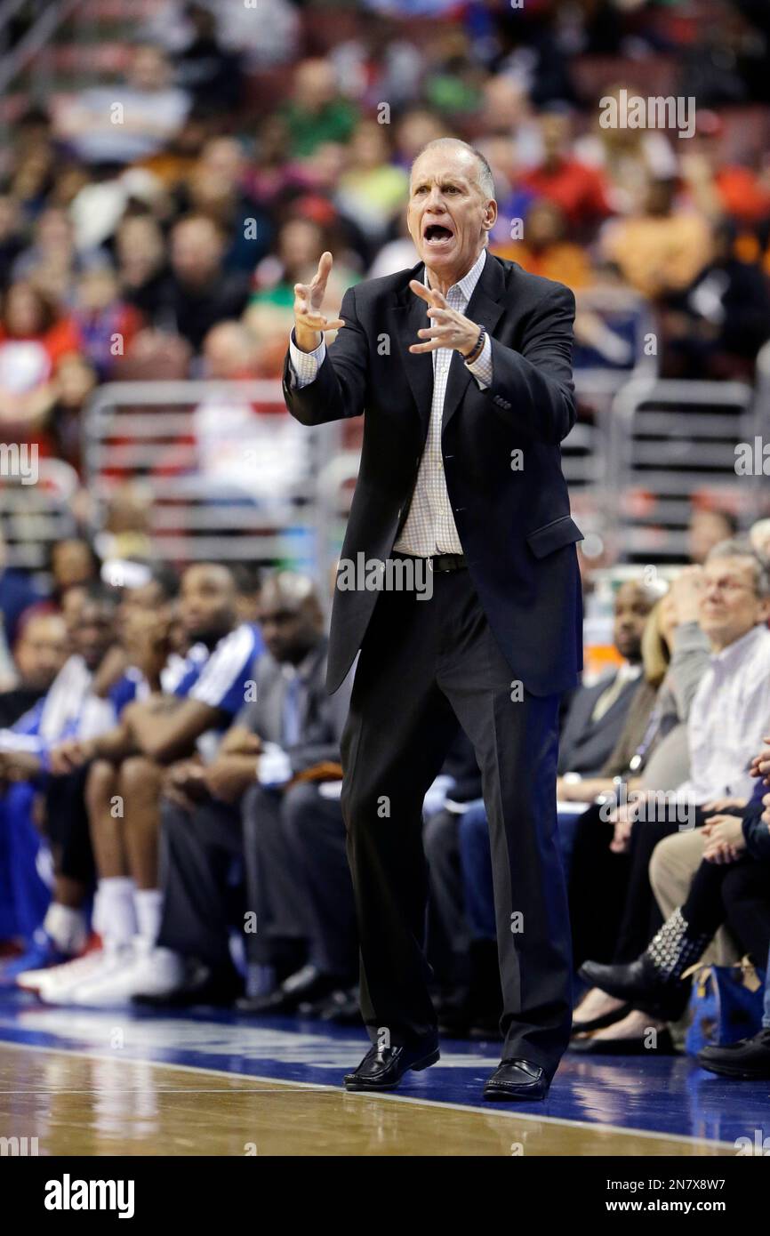 Philadelphia 76ers' Doug Collins in action during an NBA basketball ...