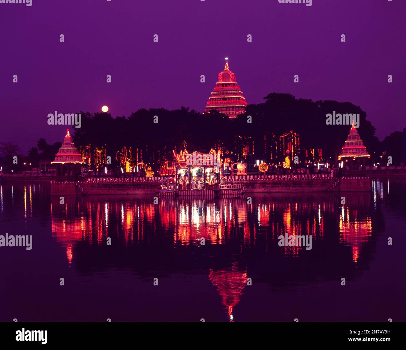 Illuminated Mariamman Teppakulam or Vandiyur tank during Float festival