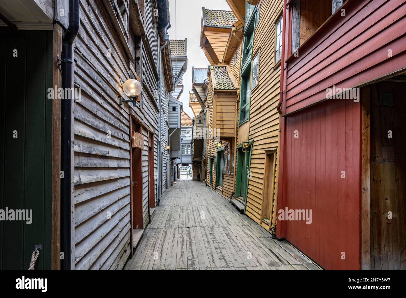 alley-with-wooden-houses-bryggen-old-bergen-unesco-world-heritage