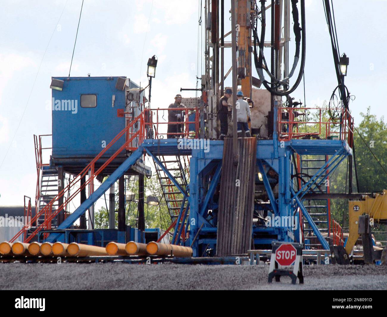 Oil and gas support services hires stock photography and images Alamy