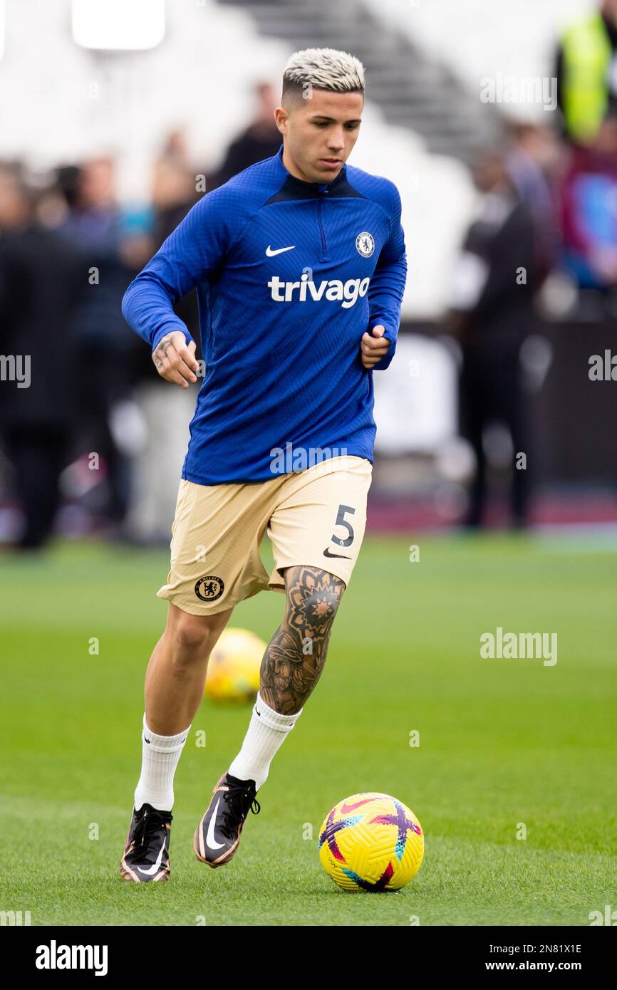 Enzo Fernandez of Chelsea warms up during the Premier League match between West Ham United and Chelsea at the London Stadium, Stratford on Saturday 11th February 2023. (Photo: Federico Guerra Maranesi | MI News) Credit: MI News & Sport /Alamy Live News Stock Photo
