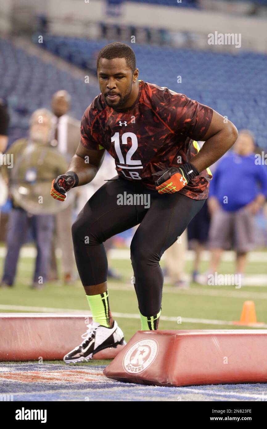Florida linebacker Jelani Jenkins runs a drill at the NFL football