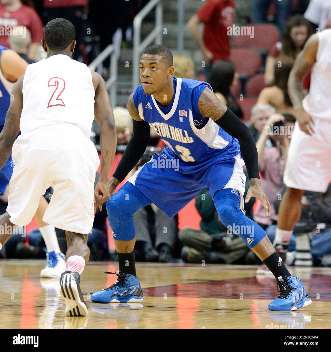 Seton Hall's Fuquan Edwin, right, applies defensive pressure to