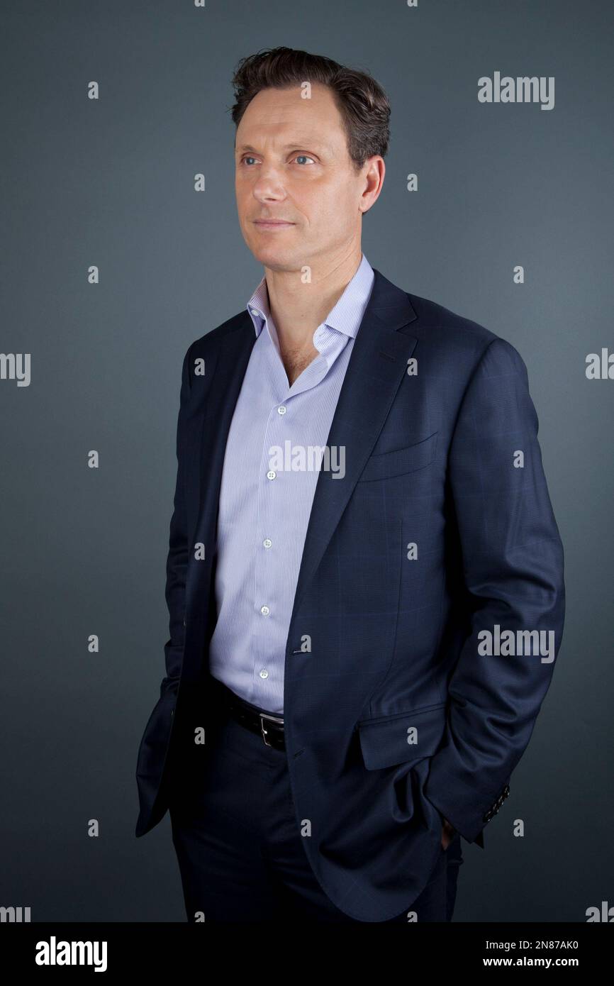 American actor and director currently starring in the ABC television ...