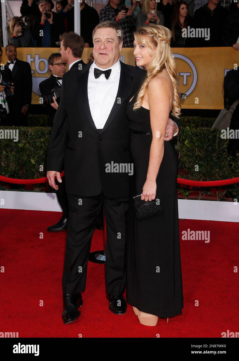 John Goodman and Molly Evangeline Goodman arrive at the 19th Annual