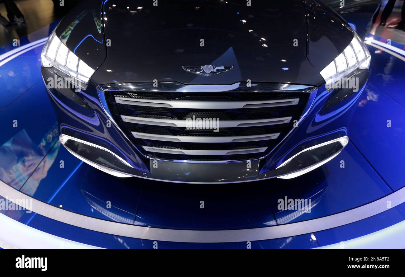 The front grill of the Hyundai HCD14 Genesis Concept is displayed at