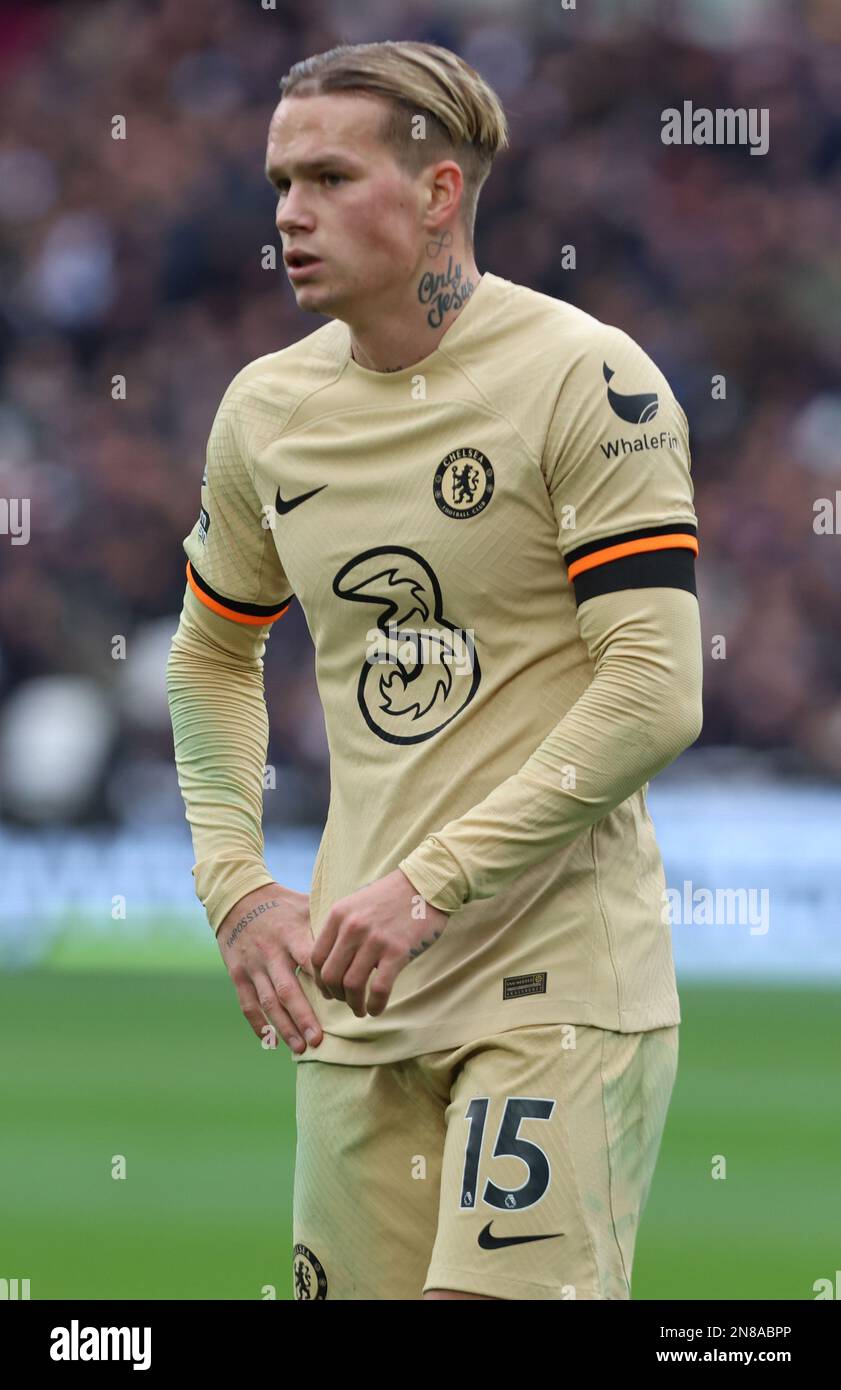 Mykhailo mudryk chelsea 2023 hi-res stock photography and images - Alamy