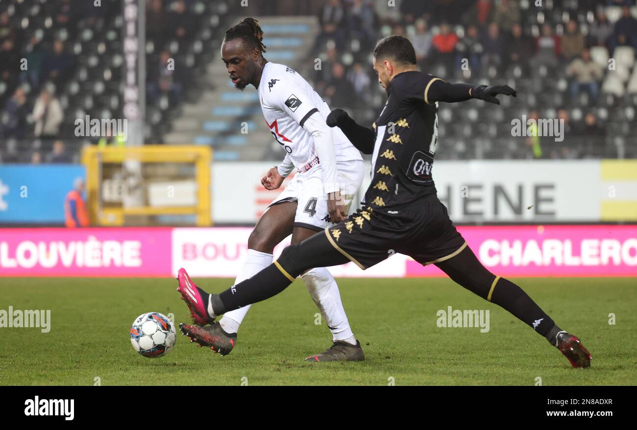 Seraing's Marvin Silver Tshibuabua and Charleroi's Adem Zorgane fight for the ball during a soccer match between Sporting Charleroi and RFC Seraing, Saturday 11 February 2023 in Charleroi, on day 25 of the 2022-2023 'Jupiler Pro League' first division of the Belgian championship. BELGA PHOTO VIRGINIE LEFOUR Credit: Belga News Agency/Alamy Live News Stock Photo