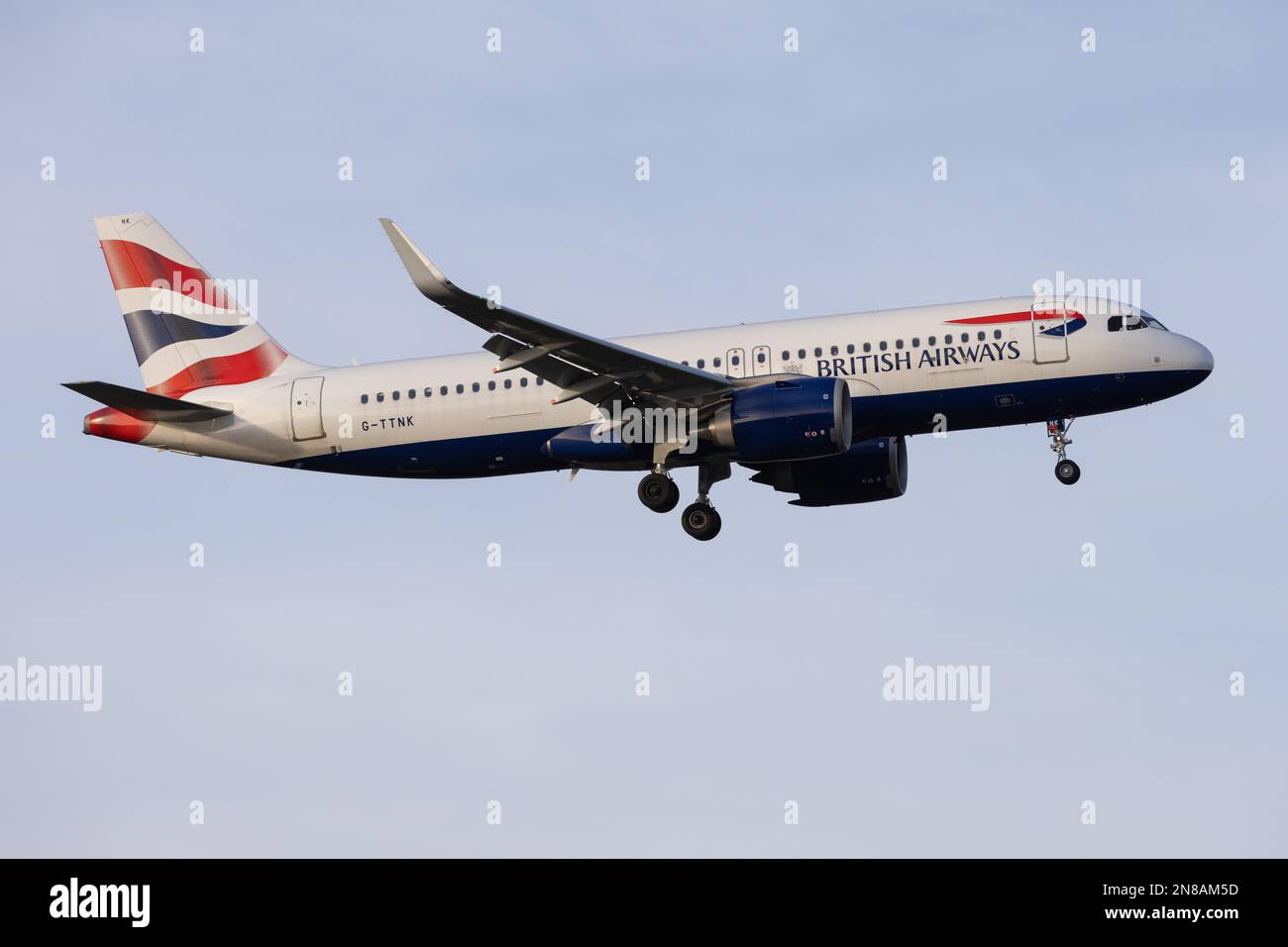 A British Airways Airbus A320 NEO lands at London Heathrow Airport in ...