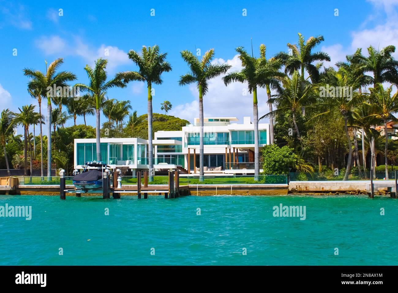 Star island miami beach hires stock photography and images Alamy