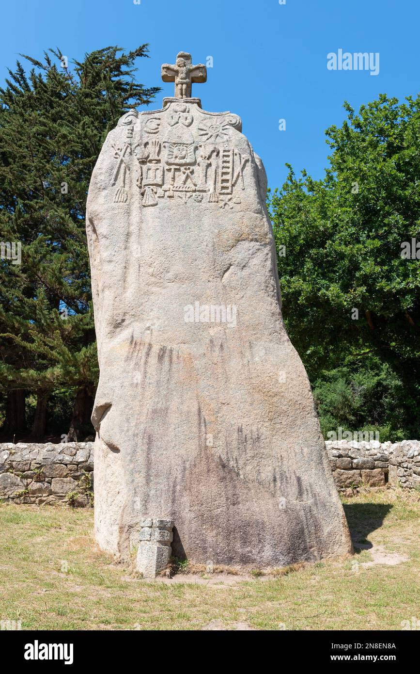 Neolithic Menhir of Saint-Uzec Christianized in 1674 (Pleumeur-Bodou, Cotes d'Armor, Bretagne, France) Stock Photo