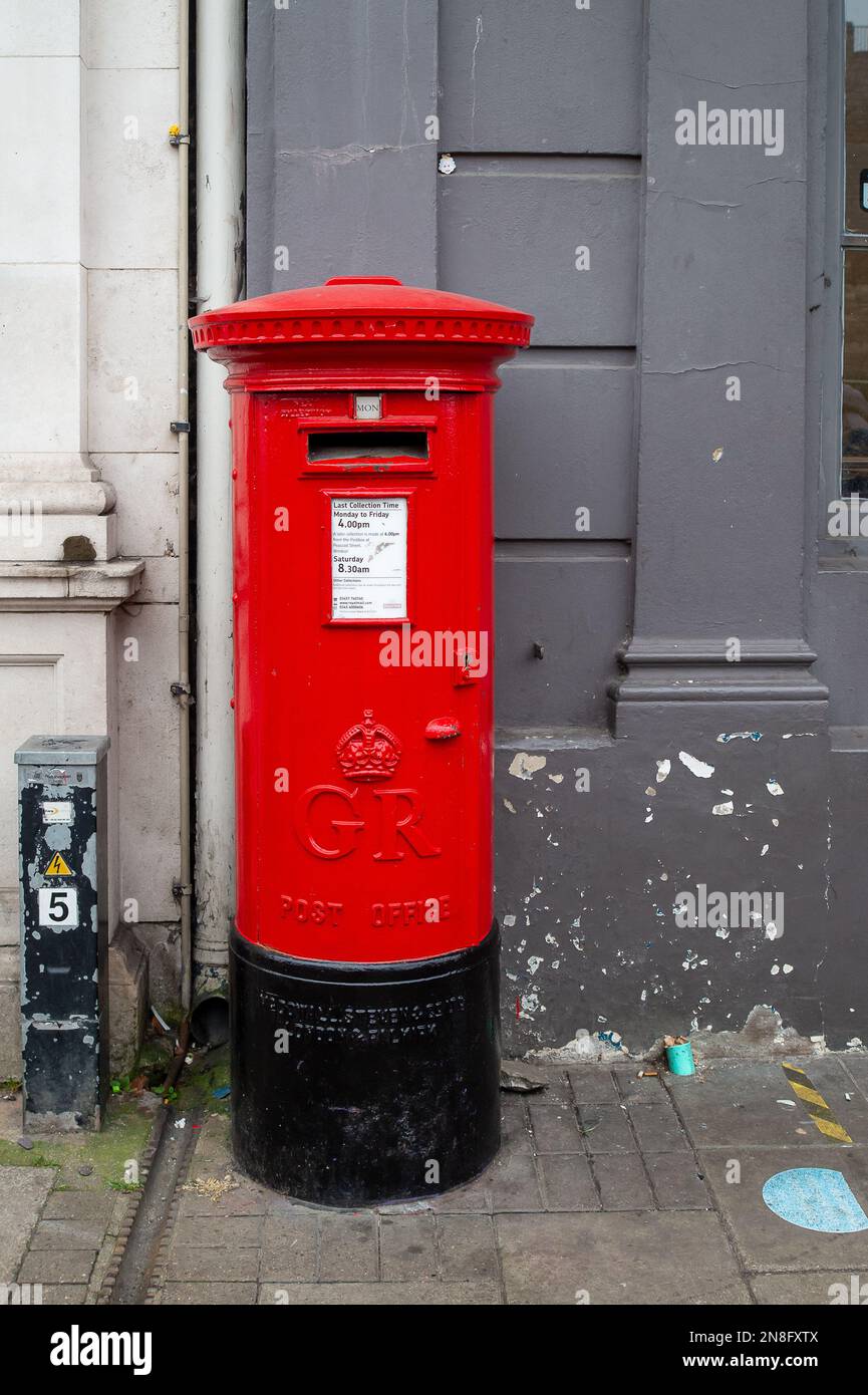 Eton, Windsor, UK. 11th February, 2023. A post box in Windsor. The