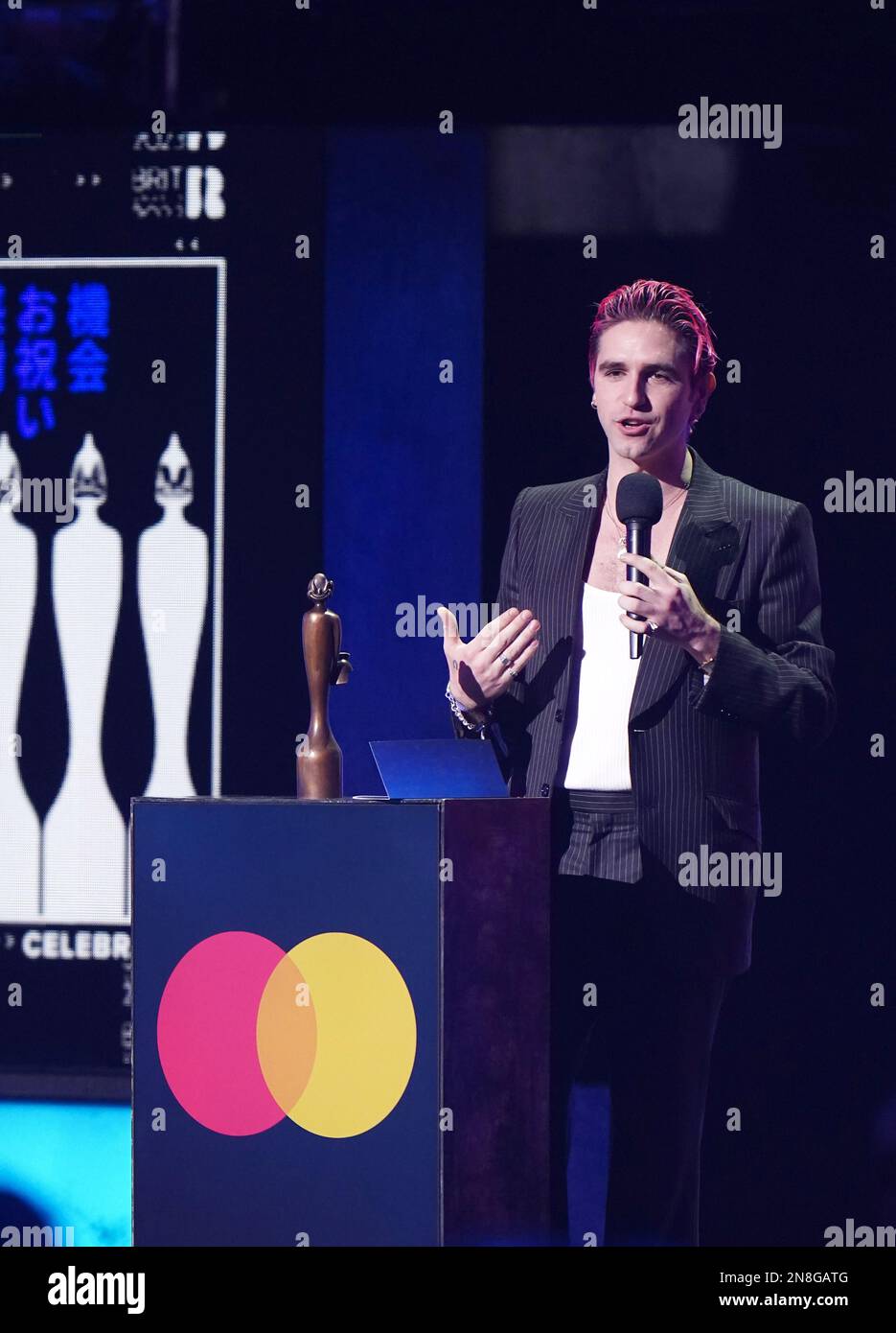 Carlos O'Connell from Fontaines DC collects the Best International